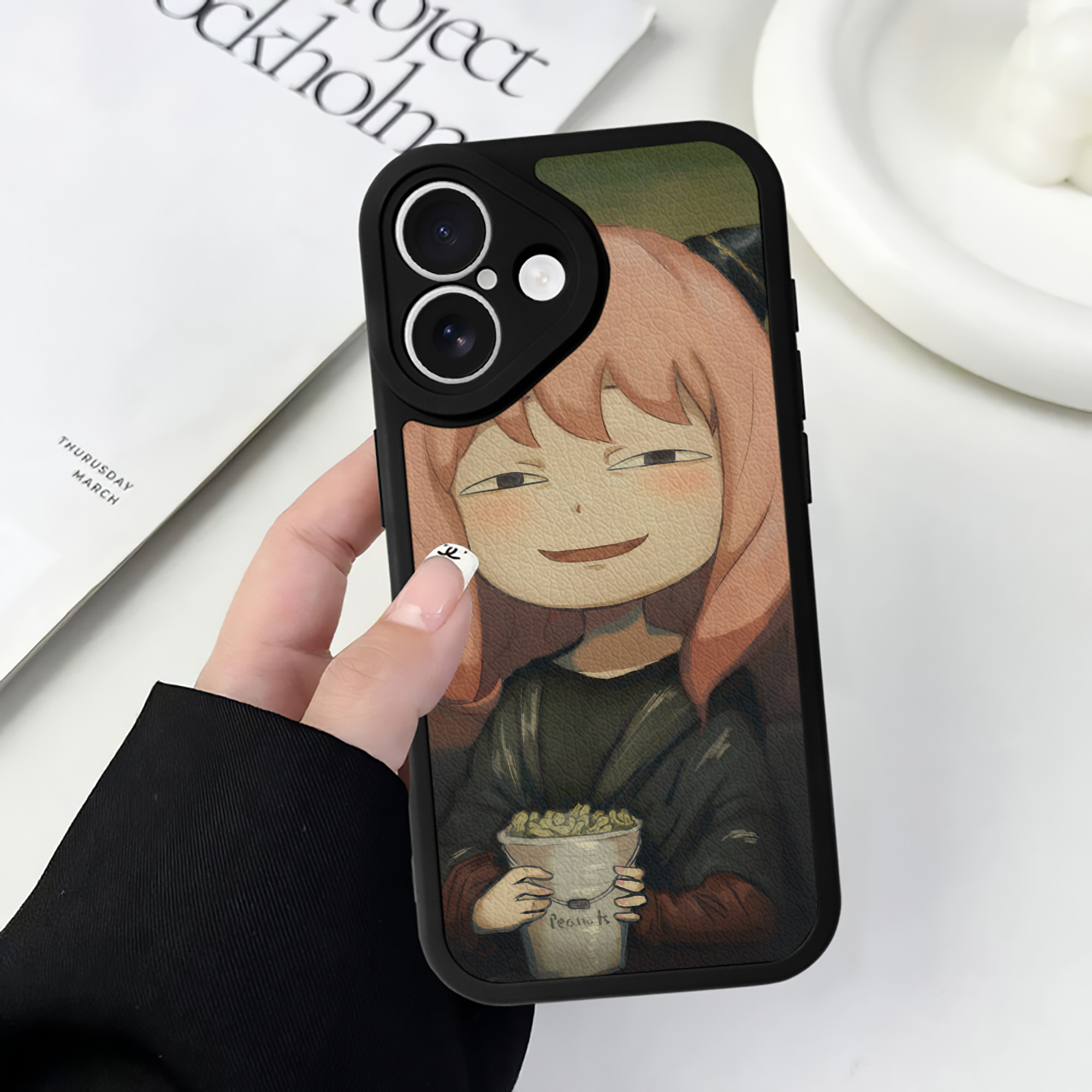 （画像用） SPY×FAMILY间谍家家酒 【iPhone 16シリーズ対応】シリコンスマホケース（レザー調） 材質：シリコン